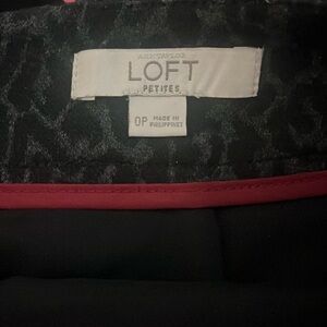 Mid lengthy animal print skirt